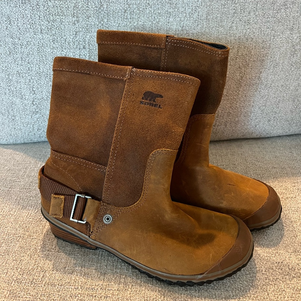 Sorel Chestnut Suede Mid-Calf Boots